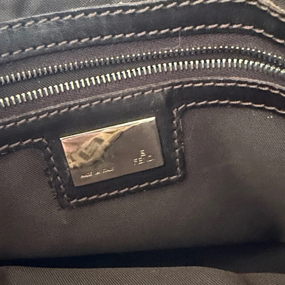 Fendi Monogram Brown and Black Shoulder Bag - Picture 4 of 6